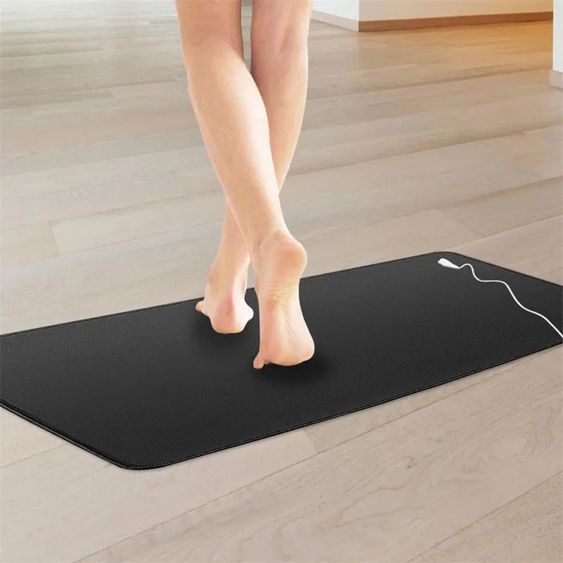 Elegante Erdungsmatte für besseren Schlaf, Entspannung & innere Balance – im cleanen Design für dein Zuhause.