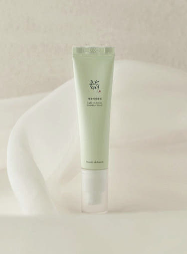 Beauty of Joseon Light On Serum Centella + Vitamin C 30ml – gentle brightening Korean serum